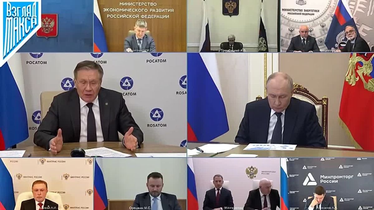 Президент России Владимир Путин провёл совещание по вопросам развития атомной энергетики в Российской Федерации