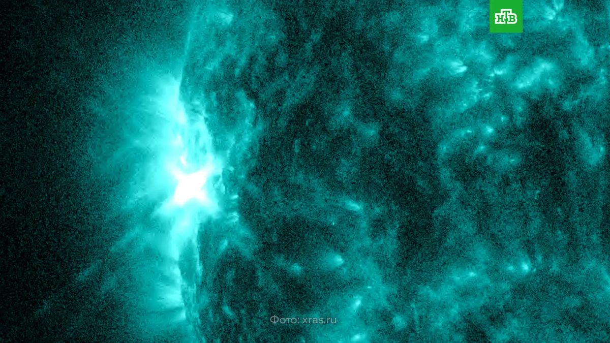 20 августа произошла самая сильная вспышка на Солнце за последний месяц лета