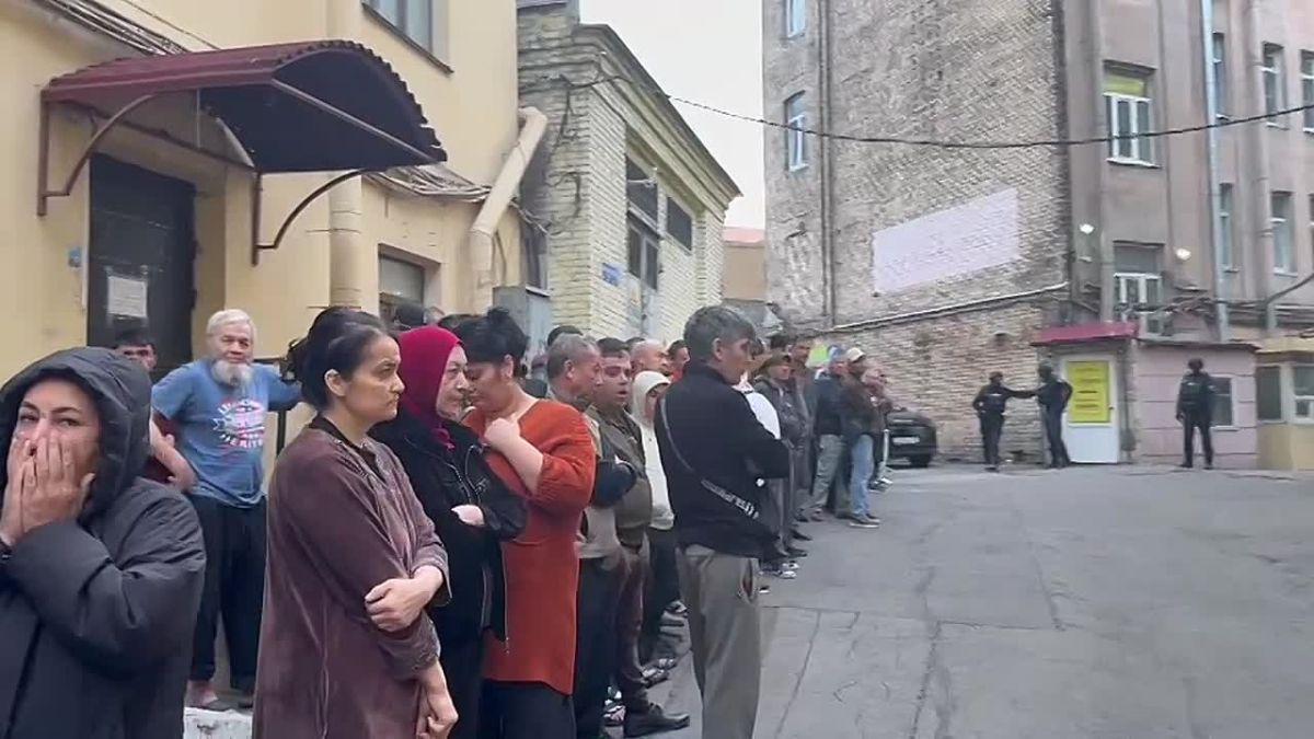 Полиция провела масштабный рейд в хостелах в Адмиралтейском районе Петербурга