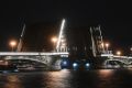 Шоу «Поющие мосты» в Петербурге посвятят Дню флага России