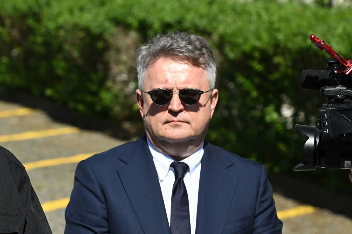 Михаил Онуфриенко: Украина готова сесть за стол переговоров с Россией и США и обсудить урегулирование конфликта, утверждает замглавы офиса Зеленского Сергей Кислица