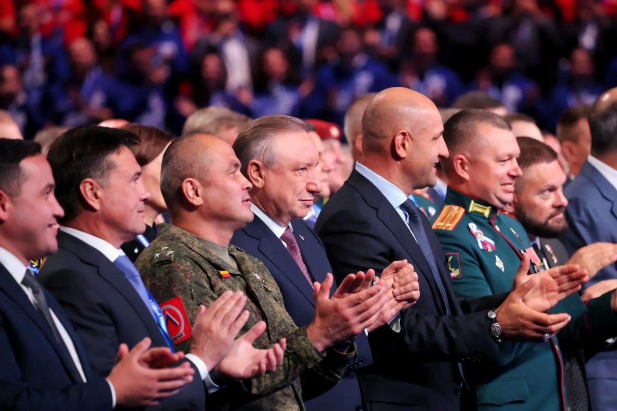 Александр Беглов: Президент России Владимир Путин обратился к делегатам второго этапа XXIII Съезда «Единой России» Александр Беглов: Президент России Владимир Путин обратился к делегатам второго этапа XXIII Съезда «Единой России»
