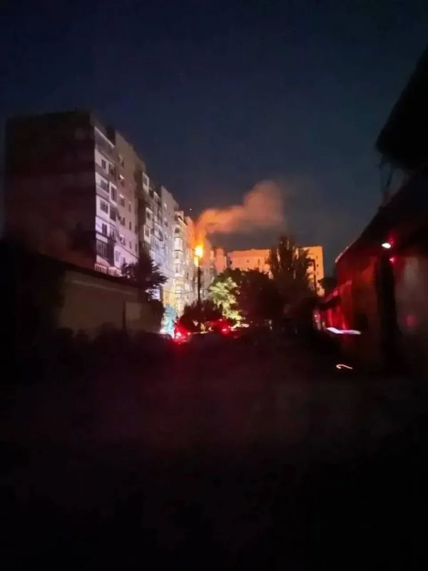 В Мелитополе прицельно атакован жилой дом, погиб мирный