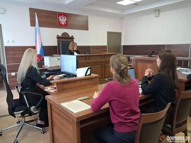 Иск балетмейстера Мариинского театра Габриэлы Комлевой об отмене сделки купли-продажи ее квартиры в Пушкине продолжили рассматривать райсуде