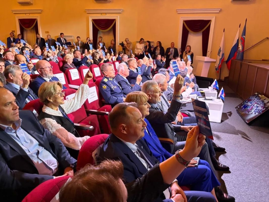 В Гатчине состоялся третий этап XXXVI конференции Ленинградского областного отделения партии «Единая Россия» В Гатчине состоялся третий этап XXXVI конференции Ленинградского областного отделения партии «Единая Россия»