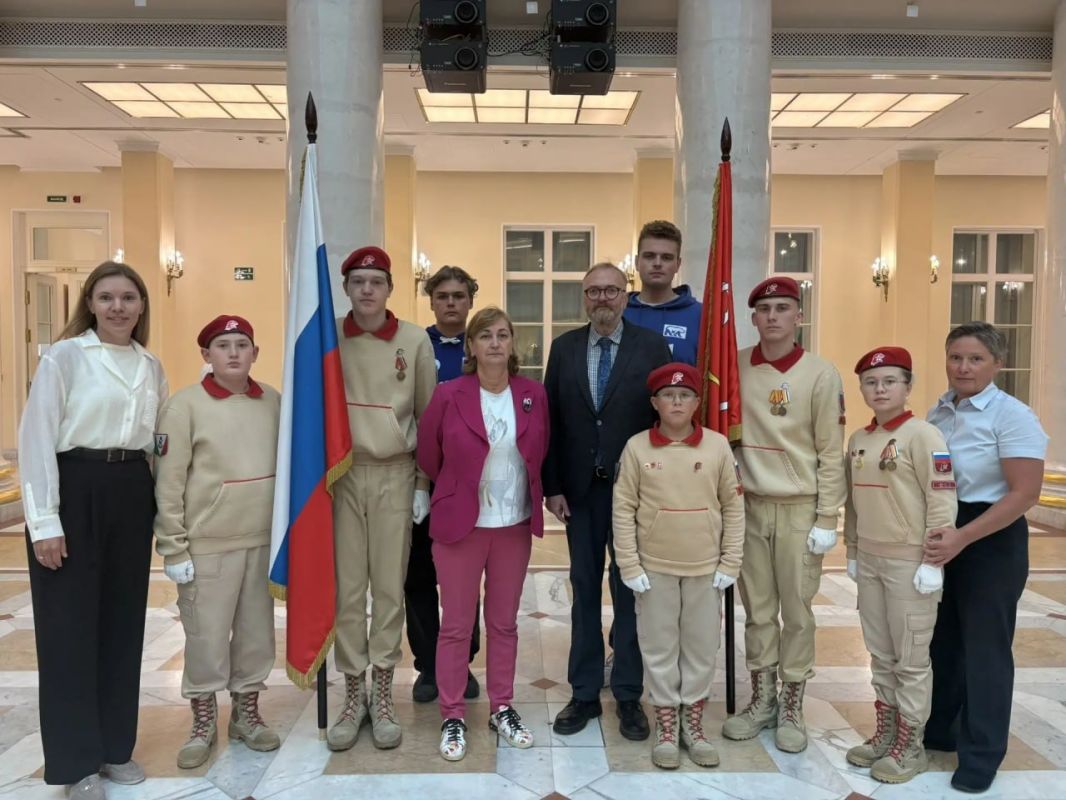 26 августа в преддверии начала нового учебного года в Президентской библиотеке традиционно состоялось заседание педагогического совета Адмиралтейского района Санкт-Петербурга 26 августа в преддверии начала нового учебного года в Президентской библиотеке традиционно состоялось заседание педагогического совета Адмиралтейского района Санкт-Петербурга