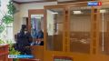 В Петербурге полицейского и его подельника обвиняют в получении взятки и посредничестве