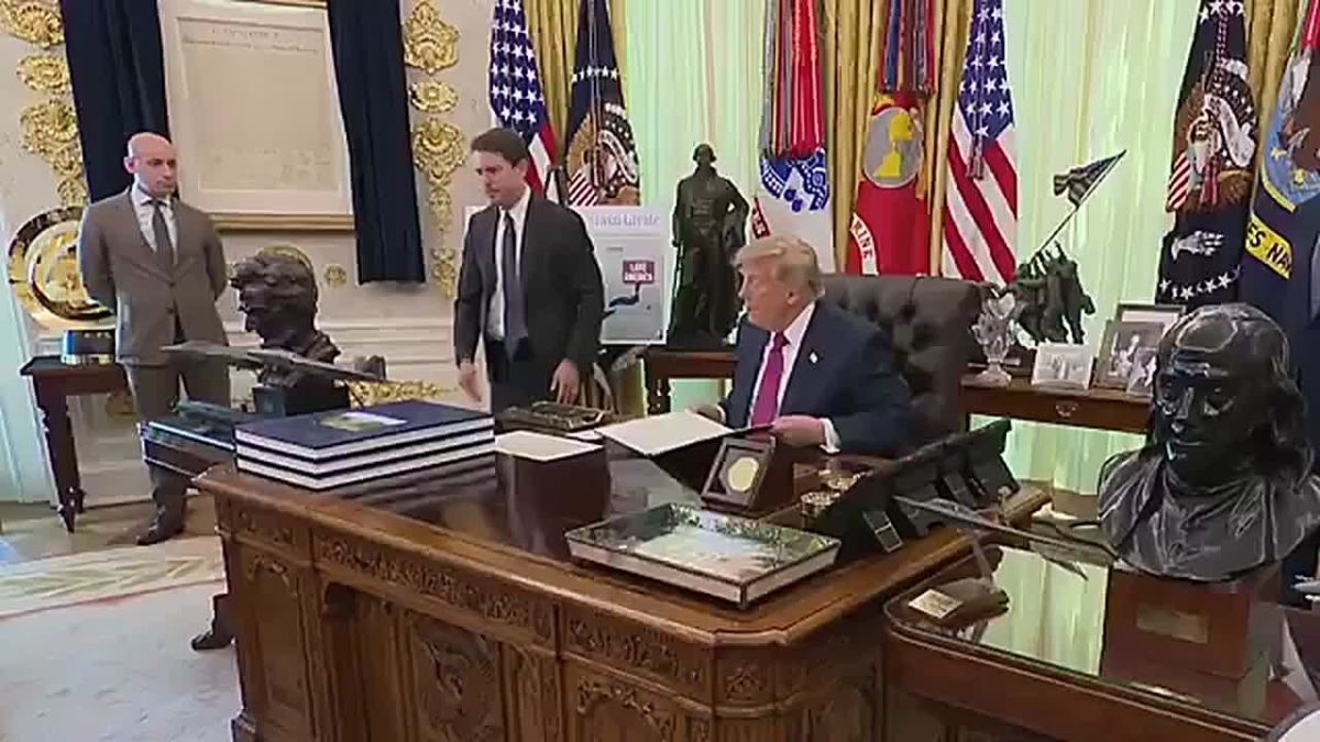 Трамп переименовал озеро Онтарио и нацелился на два океана