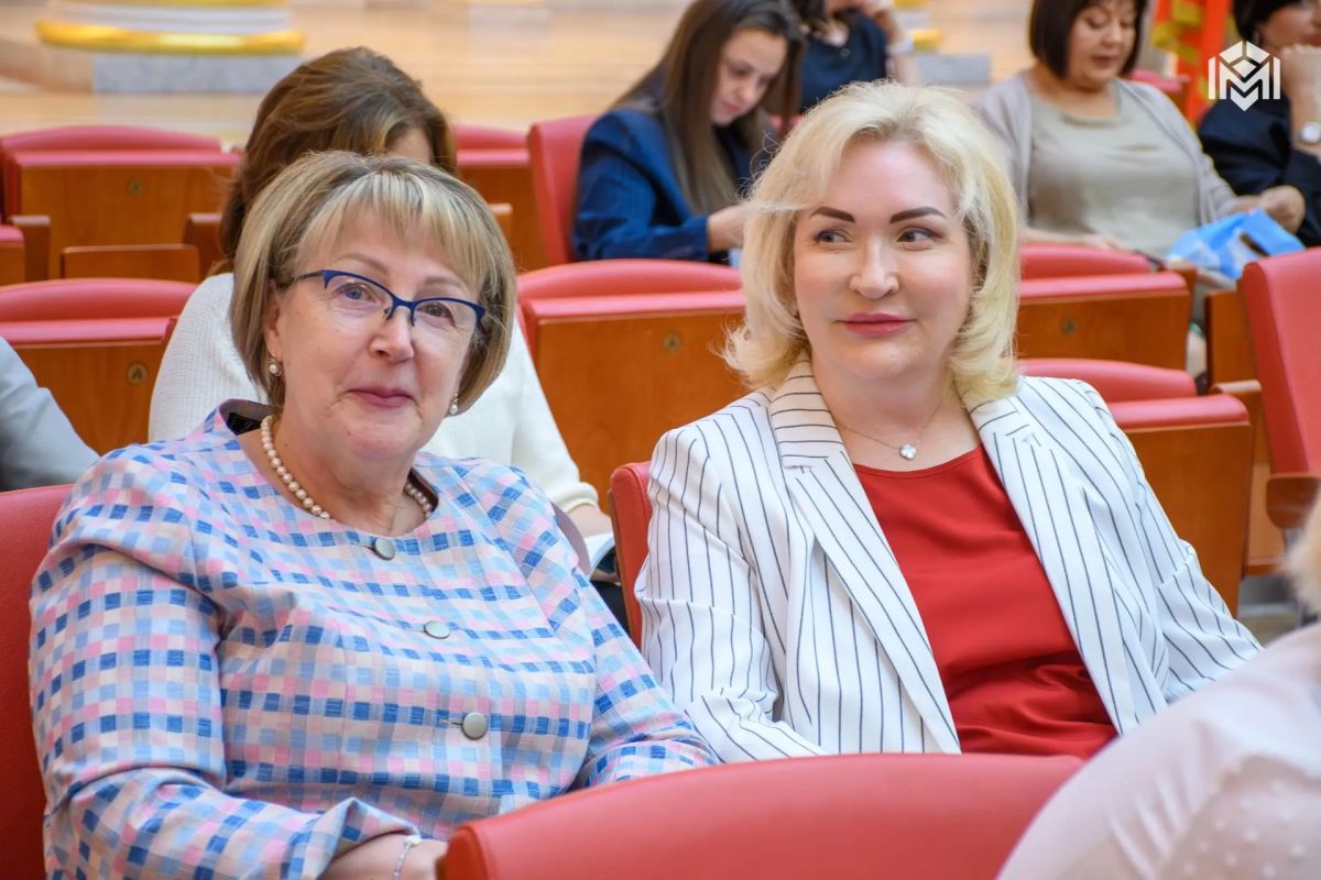 В Президентской библиотеке состоялся педагогический совет Адмиралтейского района В Президентской библиотеке состоялся педагогический совет Адмиралтейского района