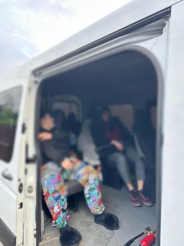 В Аннино полиция ликвидировала притон под видом банно-бассейного комплекса В Аннино полиция ликвидировала притон под видом банно-бассейного комплекса