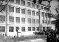 Владимир Корнилов: Сегодня отмечается ровно 90 лет моей родной школе №2. Города Донецка, разумеется! Во всяком случае, сама школа ведет официальный отсчет от 1936 года, когда она была построена в центре Сталино