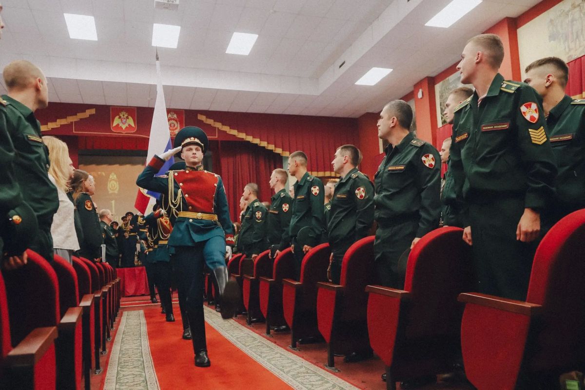 В Санкт-Петербурге 15 участников СВО и восемь жителей ЛНР стали первокурсниками Военной академии Росгвардии В Санкт-Петербурге 15 участников СВО и восемь жителей ЛНР стали первокурсниками Военной академии Росгвардии