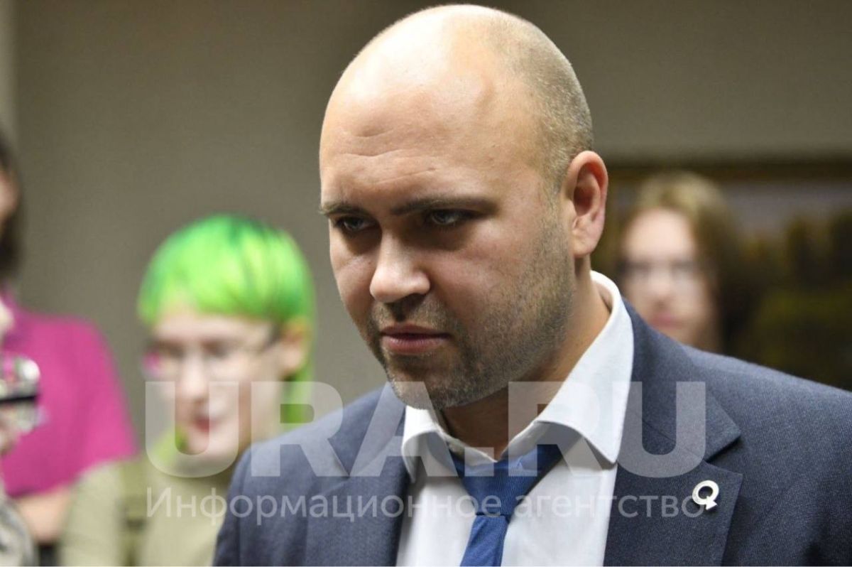 Свердловское «Яблоко» пытается оспорить снятие с выборов Свердловское «Яблоко» пытается оспорить снятие с выборов