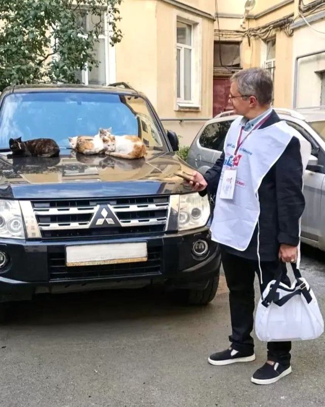 Встречи в рамках проекта «ИнформУИК» часто проходят не только информативно, но и очень тепло и позитивно Встречи в рамках проекта «ИнформУИК» часто проходят не только информативно, но и очень тепло и позитивно