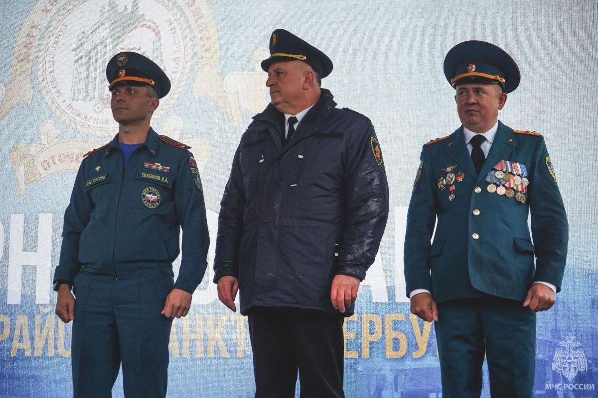 От брандмайора на коне до ликвидации ДТП: как прошел традиционный праздник пожарной охраны Московского района От брандмайора на коне до ликвидации ДТП: как прошел традиционный праздник пожарной охраны Московского района