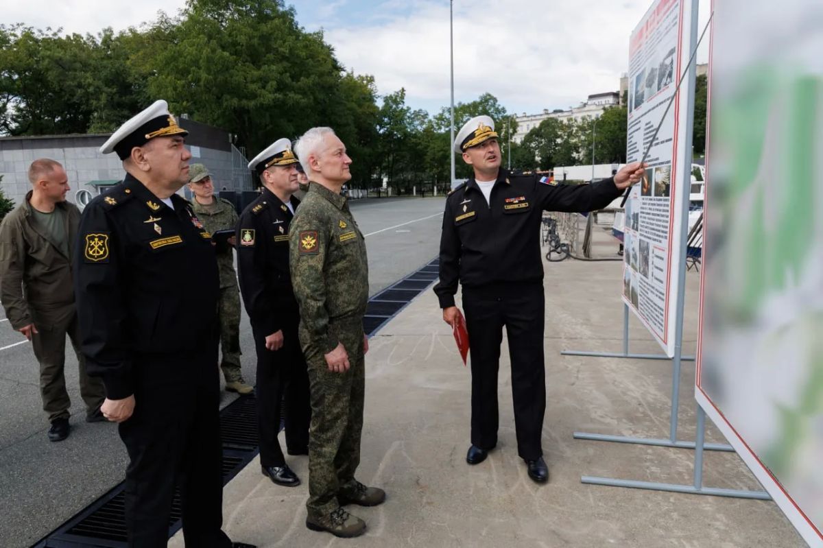Александр Коц: Почти тысяча семей военных-дальневосточников получили жилье