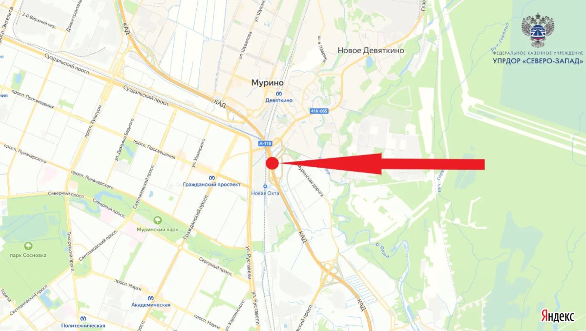 Дорожники будут устранять провал асфальта на КАД возле Мурино круглосуточно Дорожники будут устранять провал асфальта на КАД возле Мурино круглосуточно