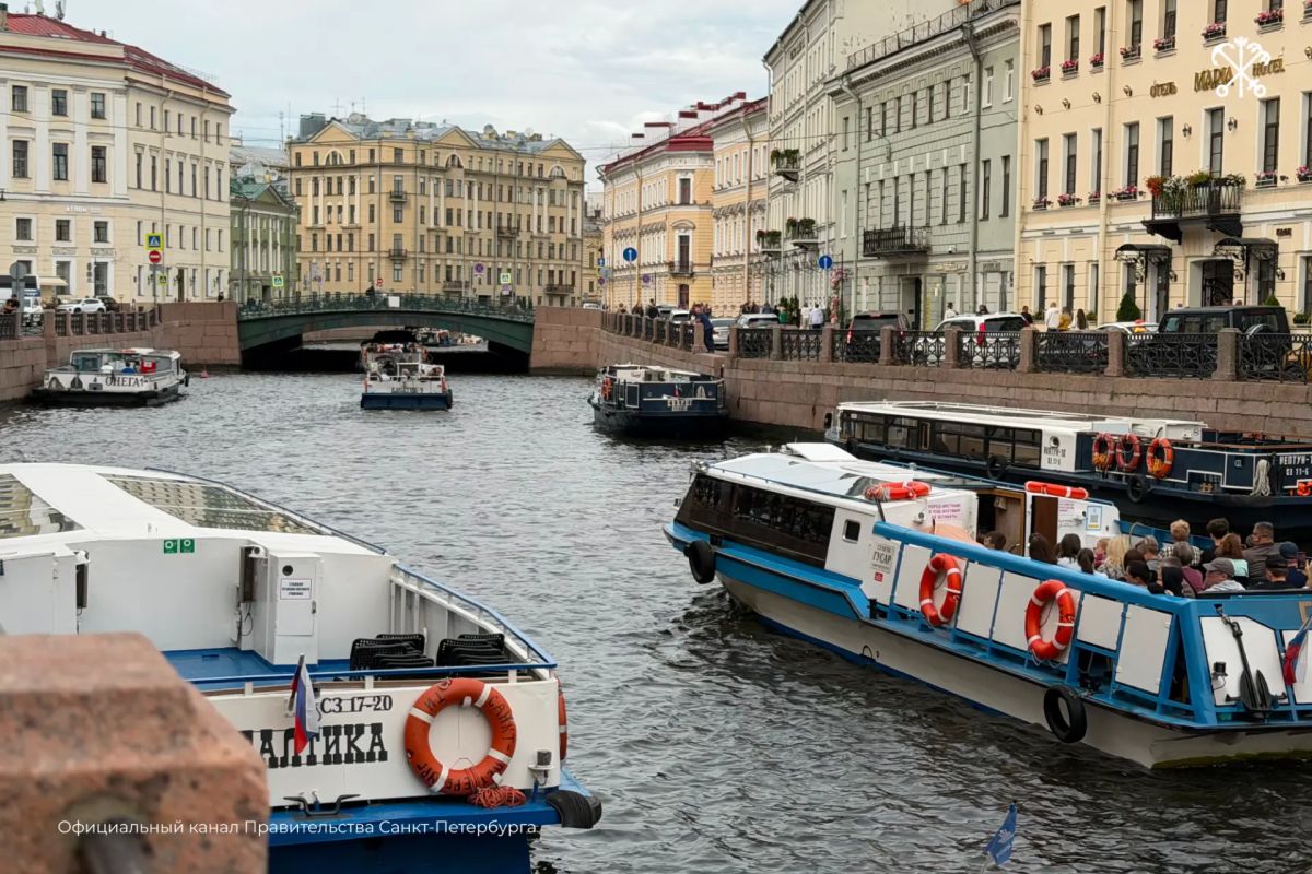 Новый городской причал открылся в центре Петербурга Новый городской причал открылся в центре Петербурга