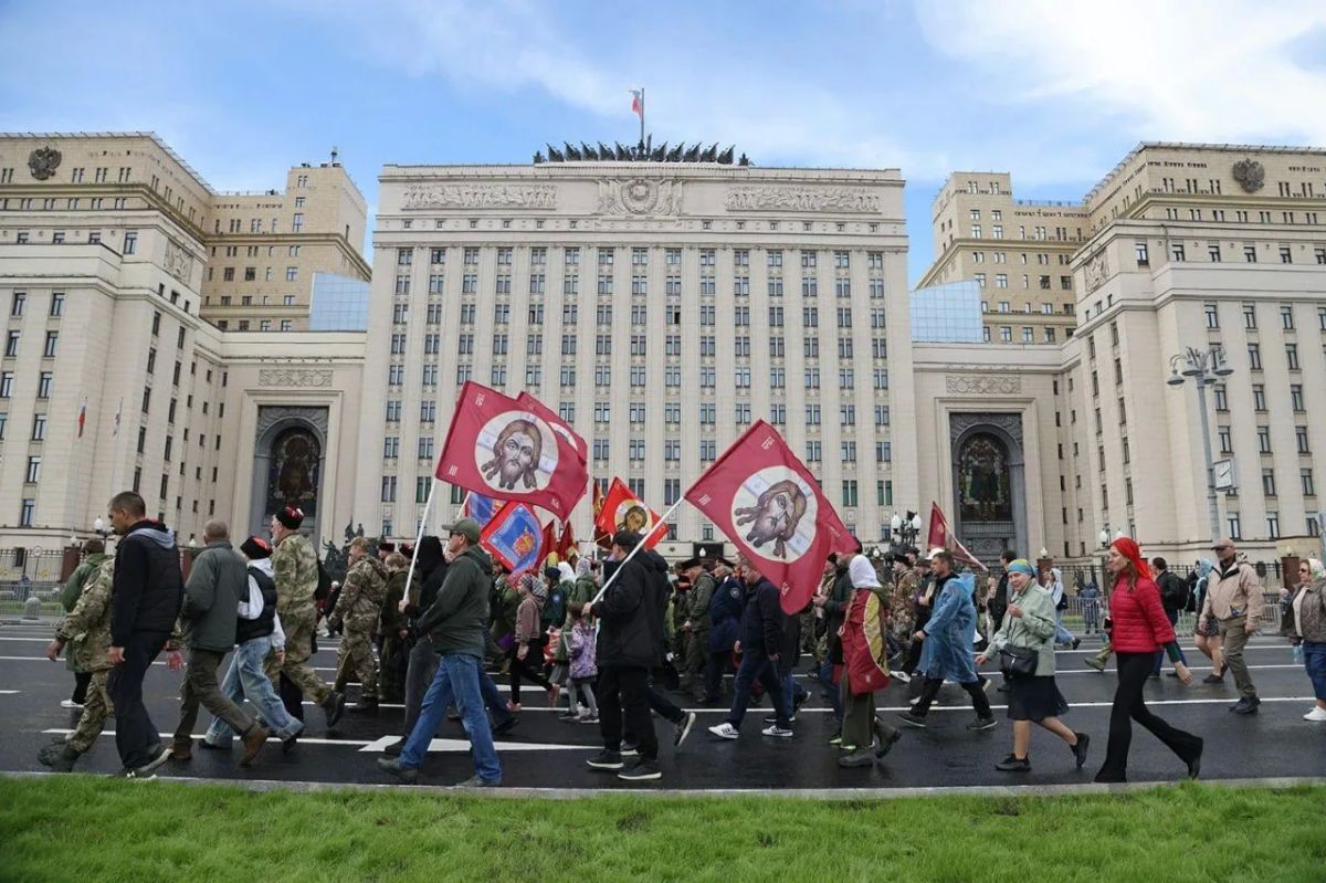 Новости к этому часу:. В Киеве завершились переговоры со спецпосланниками США Уиткоффом и Кушнером Новости к этому часу:. В Киеве завершились переговоры со спецпосланниками США Уиткоффом и Кушнером