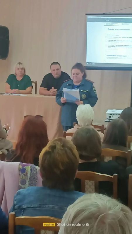 В преддверии выборов депутатов Государственной Думы, которые состоятся 18, 19 и 20 сентября, в районах Ленинградской области проходят обучающие семинары для членов участковых избирательных комиссий В преддверии выборов депутатов Государственной Думы, которые состоятся 18, 19 и 20 сентября, в районах Ленинградской области проходят обучающие семинары для членов участковых избирательных комиссий