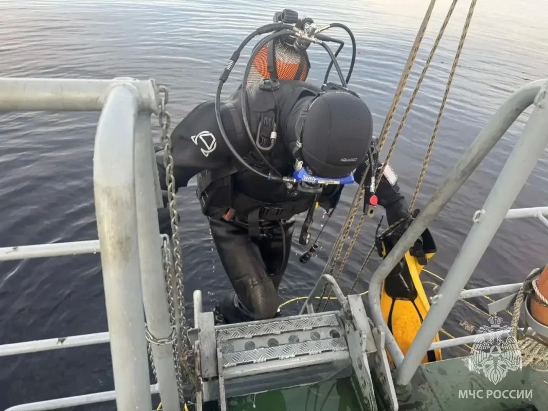 Водолазы подняли со дна Ладоги 378 боеприпасов времен Войны Водолазы подняли со дна Ладоги 378 боеприпасов времен Войны
