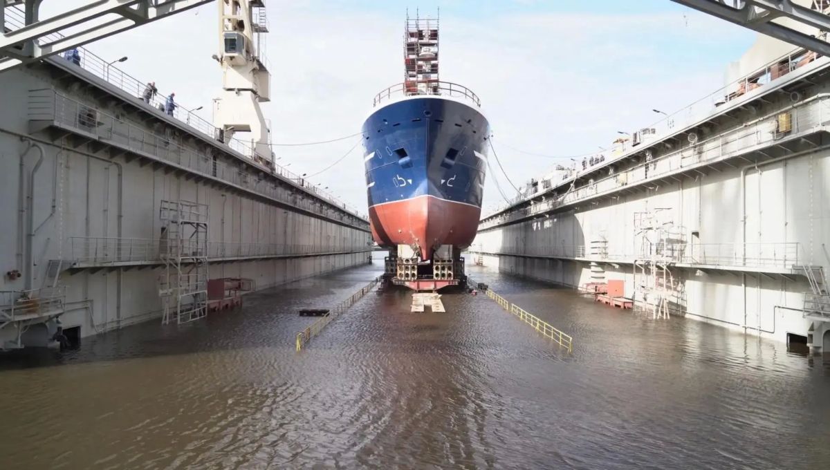 На Северной верфи спустили на воду морозильный ярусолов-процессор «Гандвик-3» На Северной верфи спустили на воду морозильный ярусолов-процессор «Гандвик-3»
