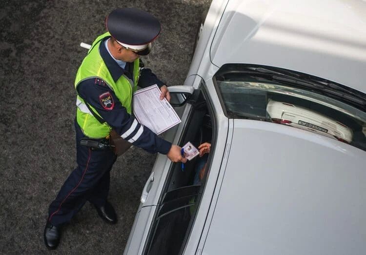Двойной штраф не поможет: Автоюрист подсказал, как по-настоящему прижать наглых водителей