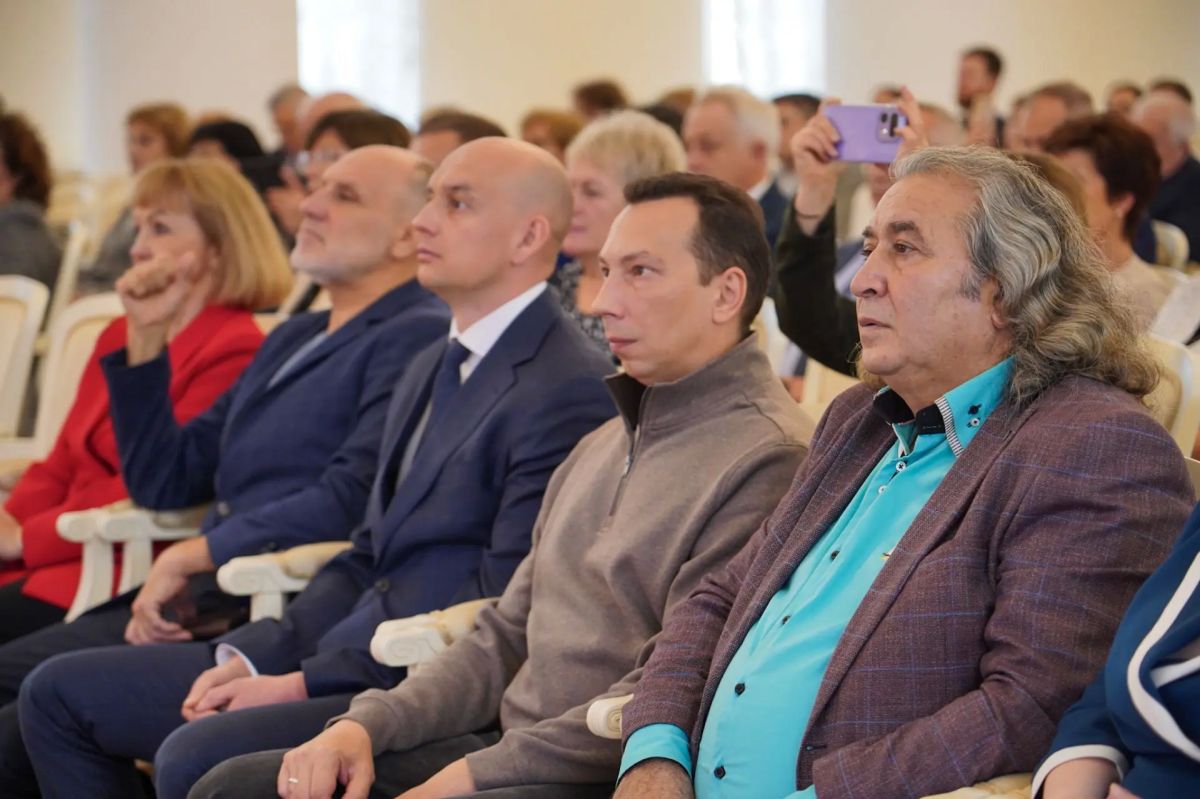 Александр Беглов: 10 сентября – День промышленности Александр Беглов: 10 сентября – День промышленности