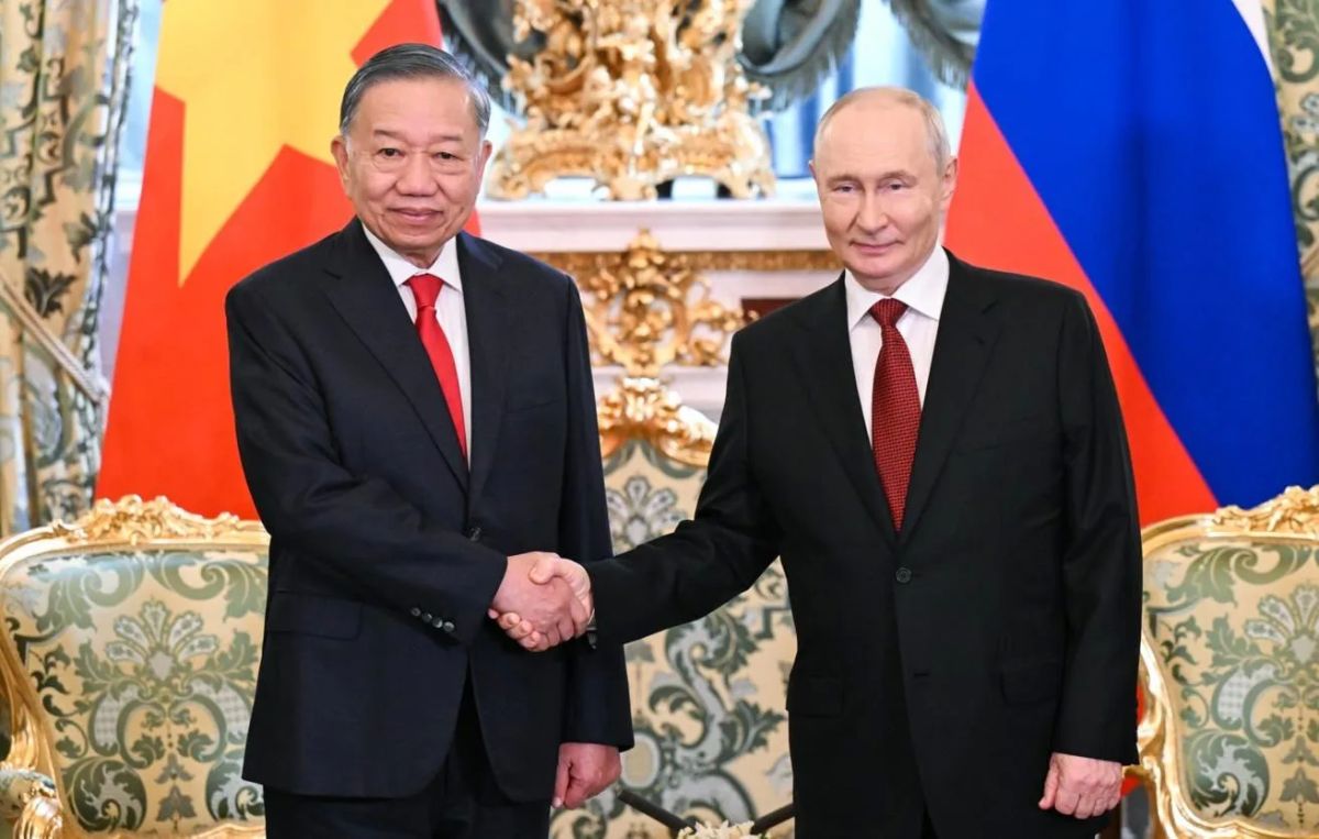 Впереди много работы. Вьетнамский лидер встретился с Владимиром Путиным В Россию в последнее время все чаще ездят представители государств Юго-Восточной Азии — достаточно вспомнить ту же поездку президента Индонезии Прабово... Впереди много работы. Вьетнамский лидер встретился с Владимиром Путиным В Россию в последнее время все чаще ездят представители государств Юго-Восточной Азии — достаточно вспомнить ту же поездку президента Индонезии Прабово...