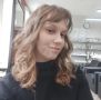 24-летнюю девушку две недели ищут в Петербурге