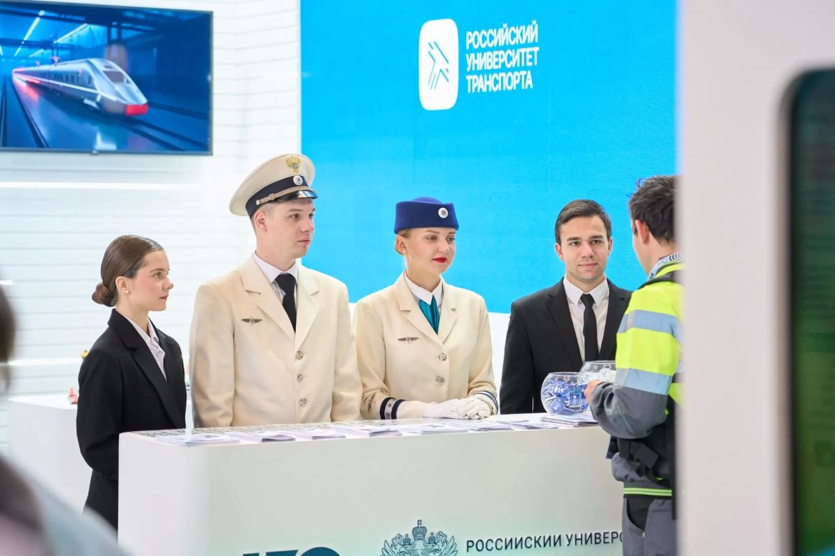 Делимся атмосферой второго дня финала Чемпионата высоких технологий Делимся атмосферой второго дня финала Чемпионата высоких технологий