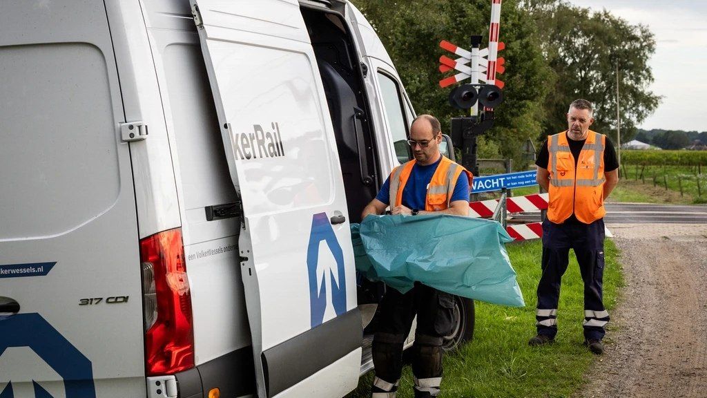 Два майора: В Нидерландах произошла серия диверсий на железной дороге Два майора: В Нидерландах произошла серия диверсий на железной дороге