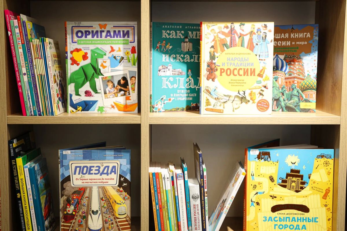 Сегодня в Красногвардейском районе открылась библиотека «Лес» Сегодня в Красногвардейском районе открылась библиотека «Лес»