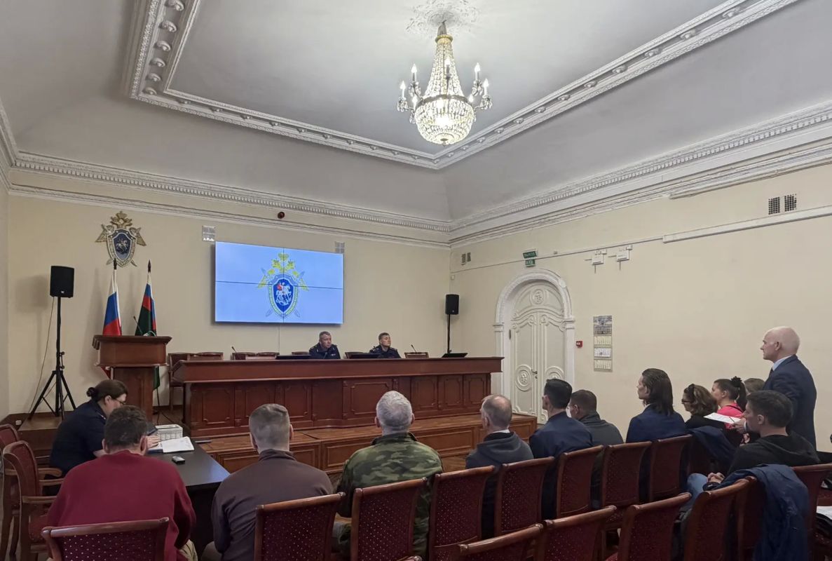 Руководитель ГСУ СК России по Санкт-Петербургу провел личный прием граждан Руководитель ГСУ СК России по Санкт-Петербургу провел личный прием граждан