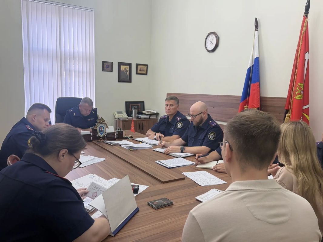 Руководитель ГСУ СК России по Санкт-Петербургу провел личный прием граждан Руководитель ГСУ СК России по Санкт-Петербургу провел личный прием граждан