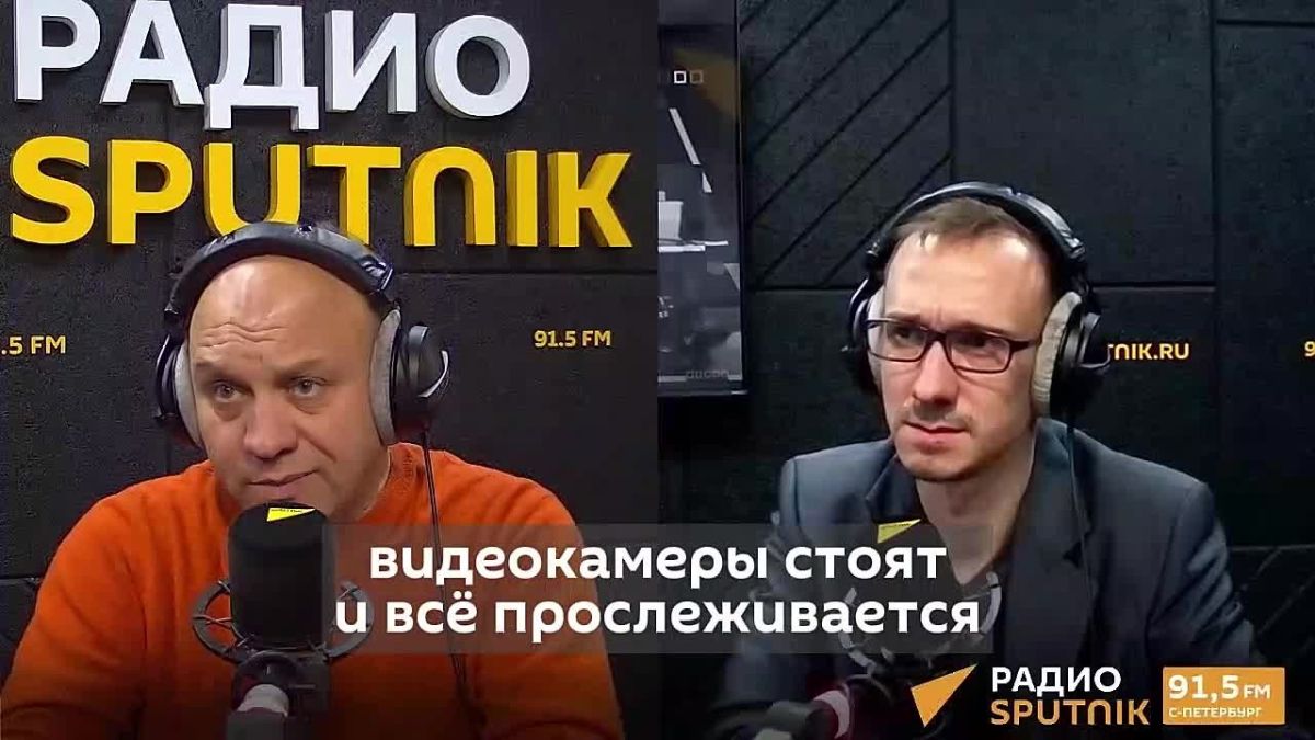 Волки раньше обычного начали заходить в населённые пункты, предупредил Павел Глазков