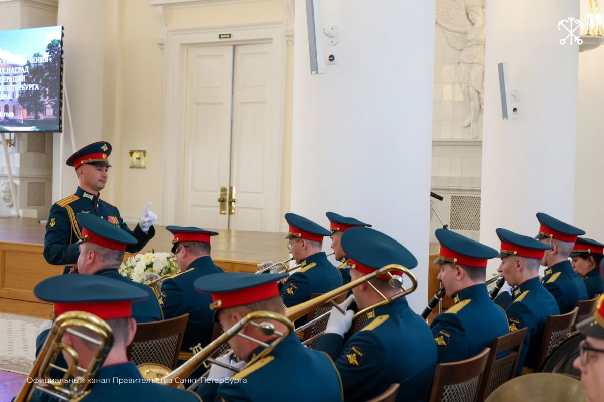 Выдающимся петербуржцам вручили государственные награды и поощрения Президента России! Выдающимся петербуржцам вручили государственные награды и поощрения Президента России!