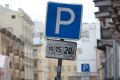 Почти 35 млн рублей на оплату сервиса парковки по СМС выделят в Петербурге