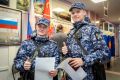 Сегодня в Санкт-Петербурге в единый день голосования военнослужащие специального моторизованного Измайловского полка Северо-Западного округа Росгвардии, проходящие службу по призыву, реализовали свои избирательные права