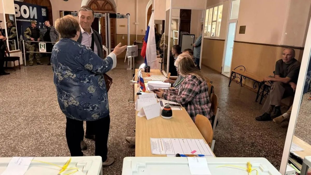 Александр Коц: Выборы в Запорожье. Негромкое мужество членов УИК Александр Коц: Выборы в Запорожье. Негромкое мужество членов УИК