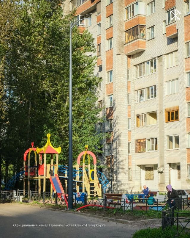 Квартал у Академии машиностроения им. Ж. Я. Котина станет втрое светлее к концу осени