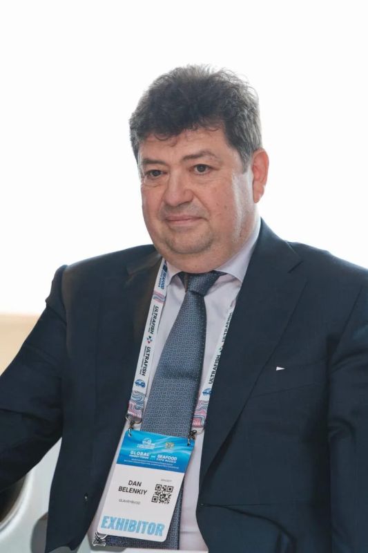 Представители российской рыбной отрасли провели деловой обед с международными делегациями Представители российской рыбной отрасли провели деловой обед с международными делегациями