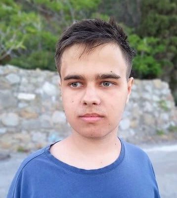 17-летний подросток пропал в Удельном парке