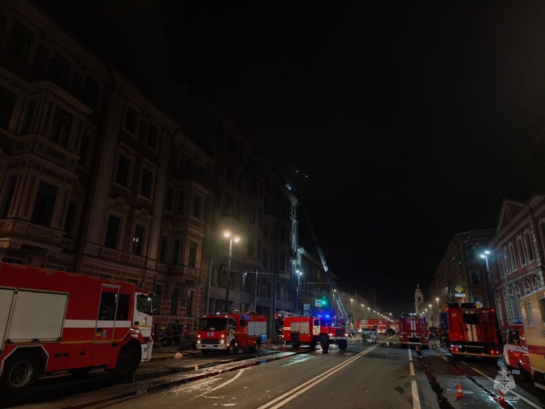Уточнение по пожару в Василеостровском районе Уточнение по пожару в Василеостровском районе