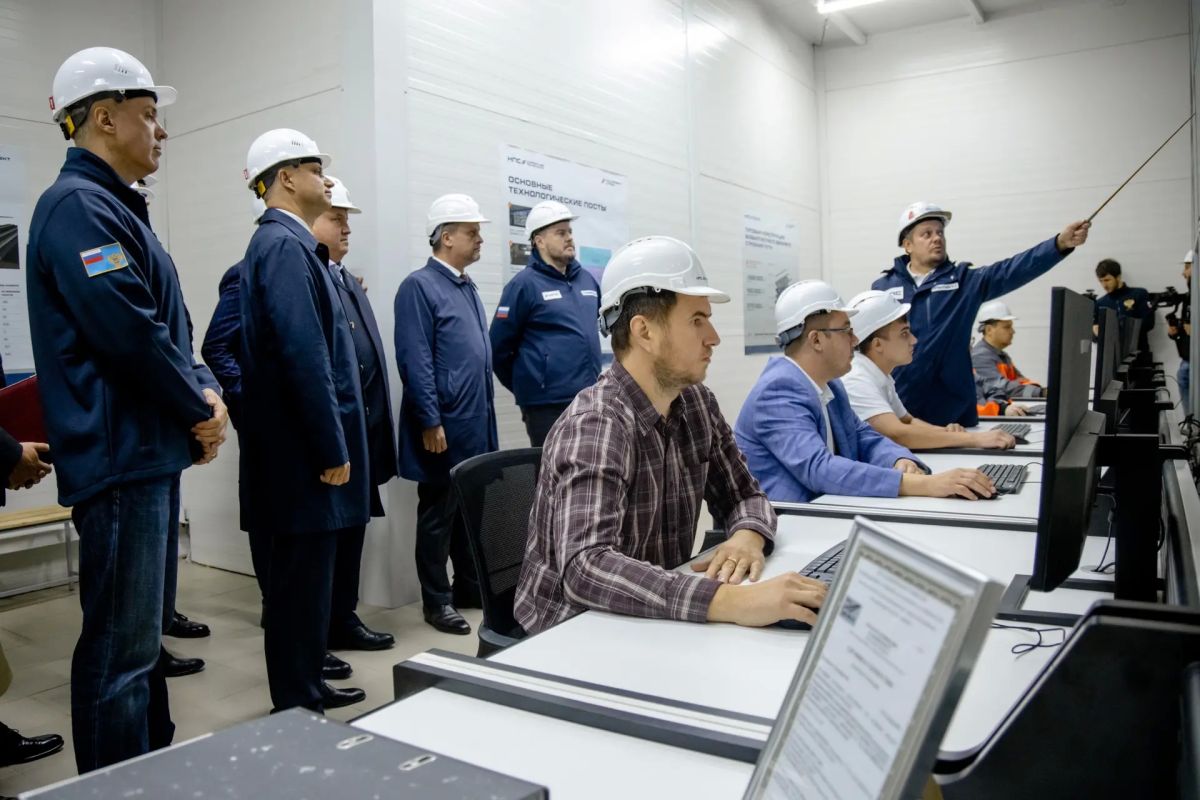 В Новгородской области запустили первое в России серийное роботизированное производство рельсовых плит для ВСМ В Новгородской области запустили первое в России серийное роботизированное производство рельсовых плит для ВСМ
