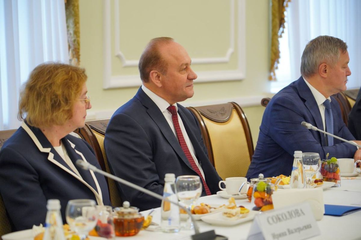 Александр Беглов: За ходом голосования в Петербурге наблюдают представители Межпарламентской ассамблеи стран СНГ Александр Беглов: За ходом голосования в Петербурге наблюдают представители Межпарламентской ассамблеи стран СНГ