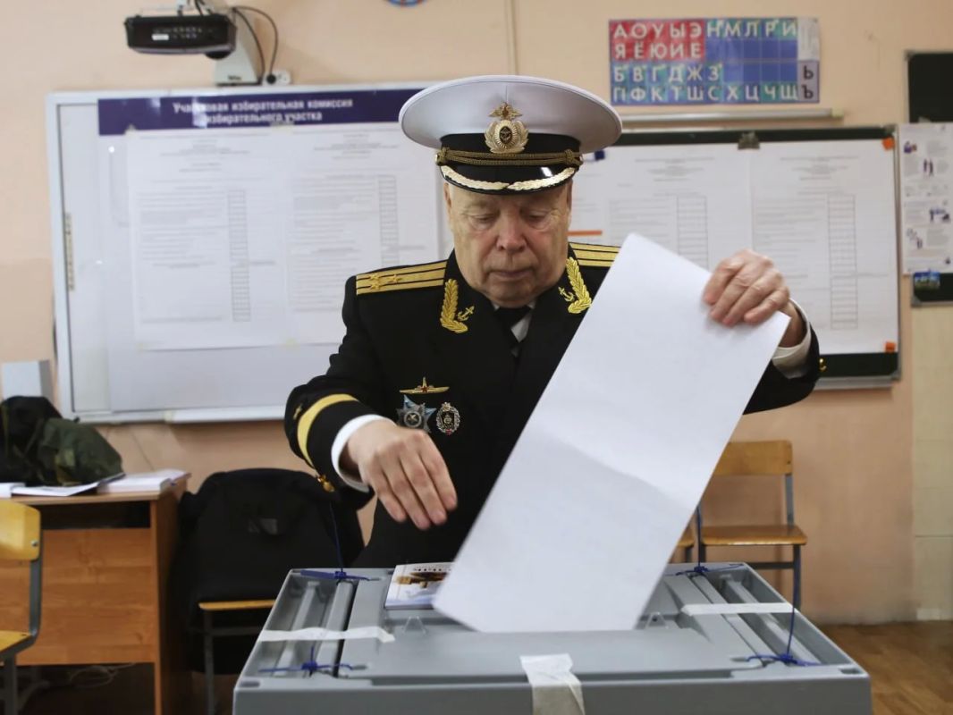 Явка избирателей на выборах депутатов Законодательного собрания Санкт-Петербурга восьмого созыва по состоянию на 15:00 20 сентября 2026 г. составила 47,58%. Свой голос отдали 1 925 853 человека, сообщил председатель...