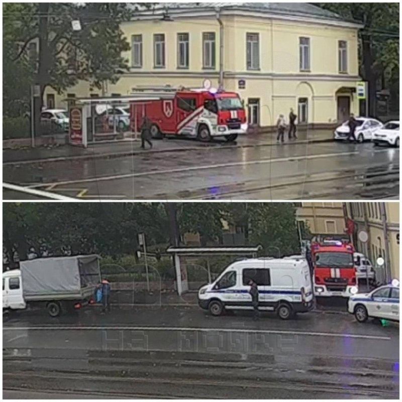 Две машины ППС вспыхнули у отдела полиции №28 на Марата — очевидцы сообщают о возможном поджоге
