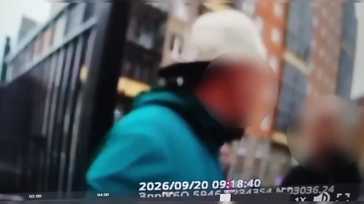 Нетрезвых нарушителей порядка около избирательного участка в Санкт-Петербурге задержали росгвардейцы