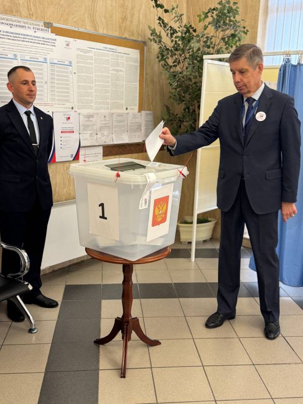 В Баку открылся избирательный участок №8017! В Баку открылся избирательный участок №8017!